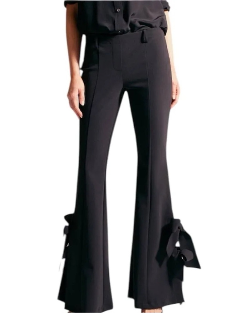 NWT Farrah Flare With Bows / 34″ Inseam